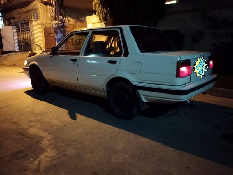 Toyota Corolla 86 Dx Saloon 3