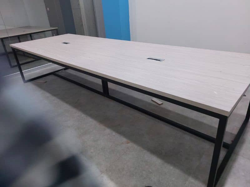 Conference Table/Meeting Table/Workstation 3