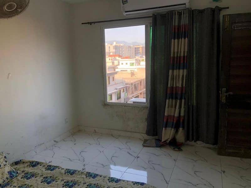 Semi Furnished Ac Room for Rent 1