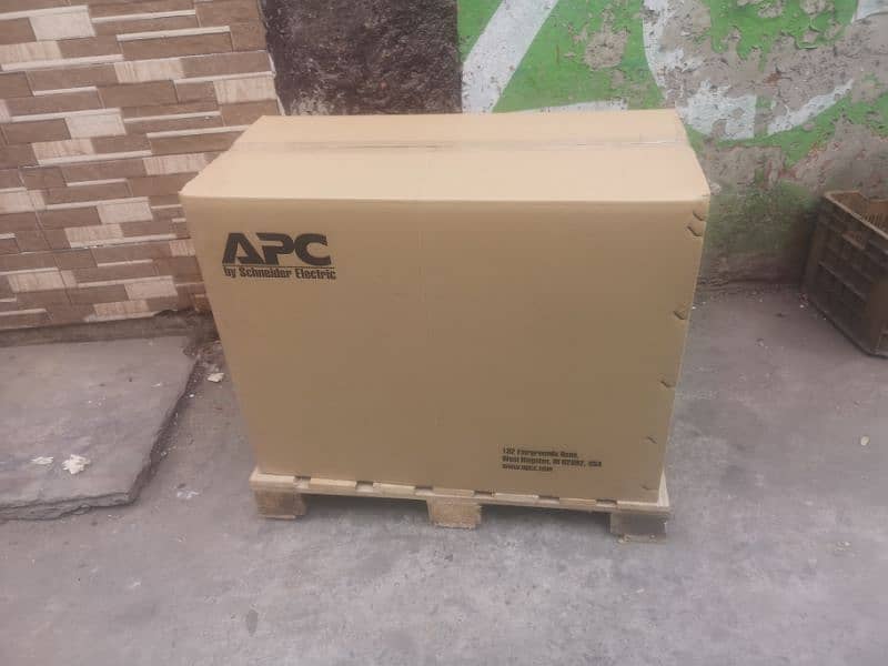 Apc Smart Ups 1500va ,1000va, 750va, pure sine wave ups 14