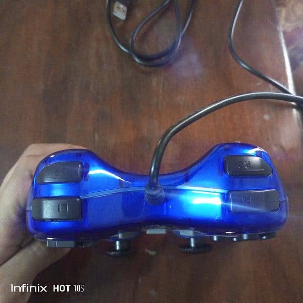 PS4 controller 1