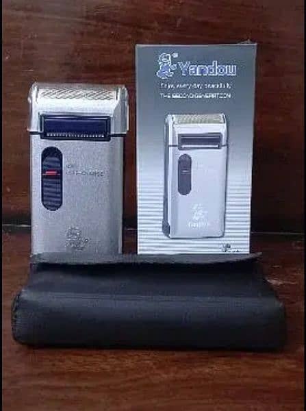 Chargeabe Shaver 3