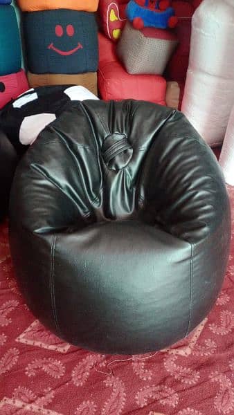 EXTRA LARGE  LEATHER BEAN BAGS 4