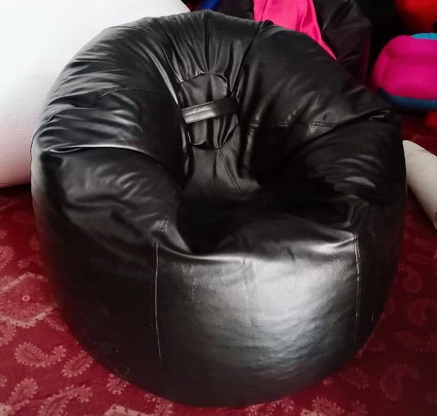 EXTRA LARGE  LEATHER BEAN BAGS 5