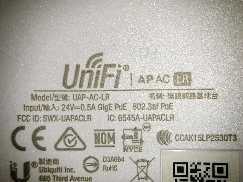 UAP AC LR - Ubiquiti Wifi Accees Point - Slightly Used 2