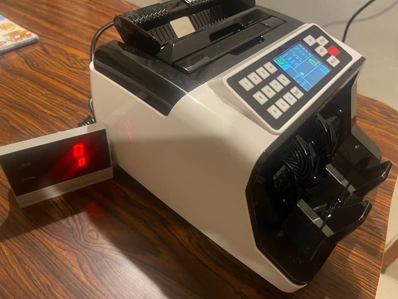 Fake Note Detector Machine 4