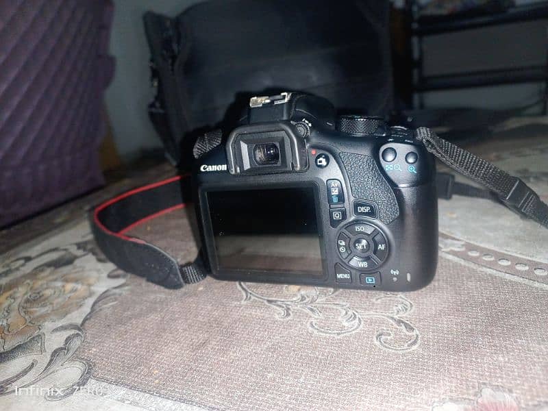 Canon Eos 1300D Urgent Sale 4