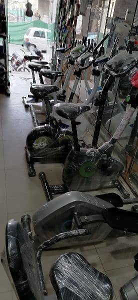 American fitness Exercise cycle, Ellipticals & recumbent bike discount 9