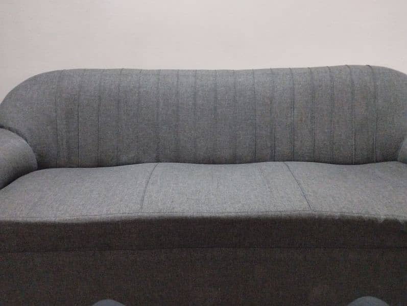 5 seater sofa 0