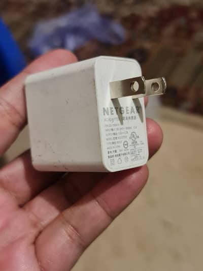 Netgear 5V 2A Mobile Charger genuine Netgear