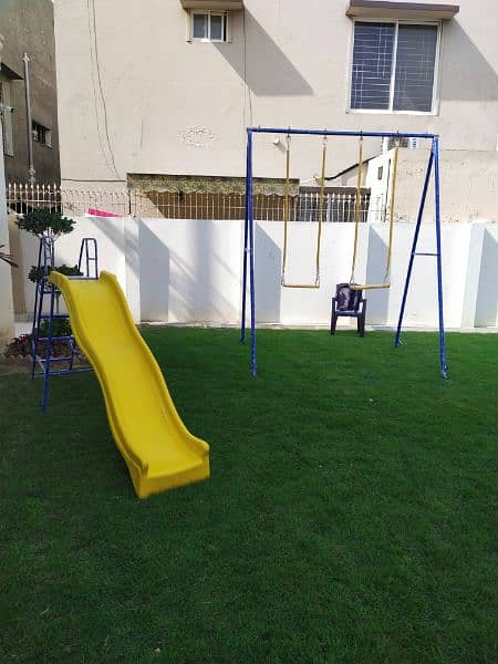kids swing and slide ( home delivery available) 1