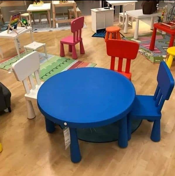 Children's Table With Chairs Made in Italy 0