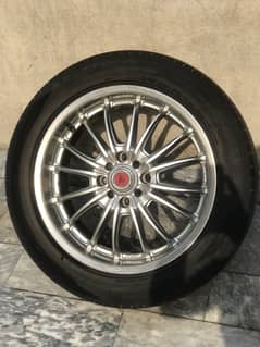 17 inch Japanese sports Alloy wheels with Dunlop low profile tyres 0