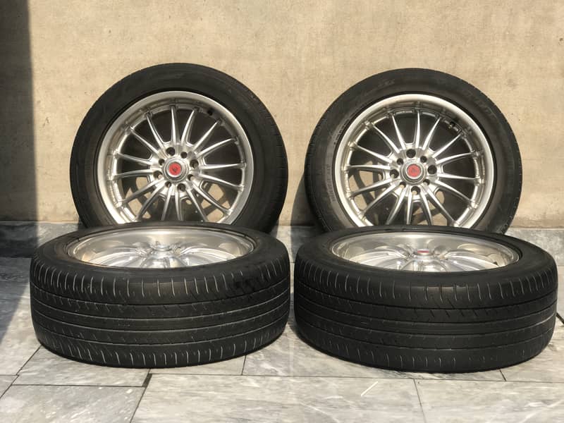 17 inch Japanese sports Alloy wheels with Dunlop low profile tyres 3