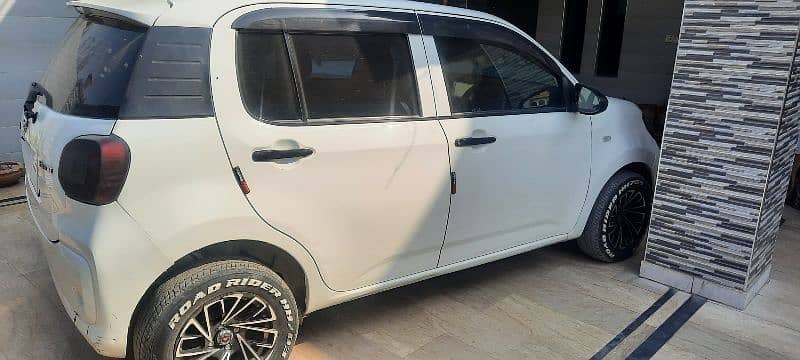 toyota passo boon better than alto cultus city vitz move mira 2