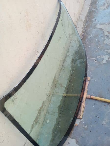 Nissan Sunny model 92/93 front windshield 4