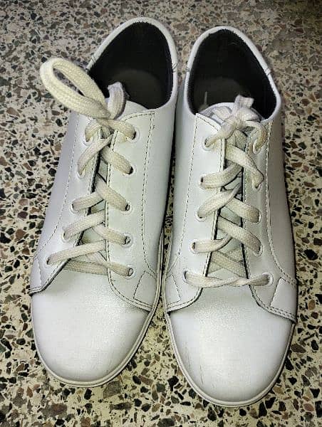 white pt shoes size 9 number college shoes 1