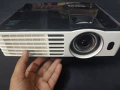 BenQ TH682st Full HD 1080p Projector