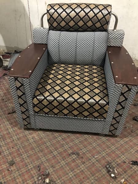 Bed Room Chairs / Coffee Chairs / With Table / bed Room Set 16
