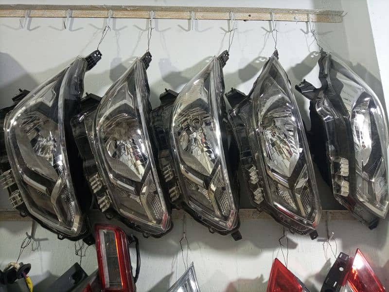 Mitsubishi EK Wagon 2021 Headlights 2