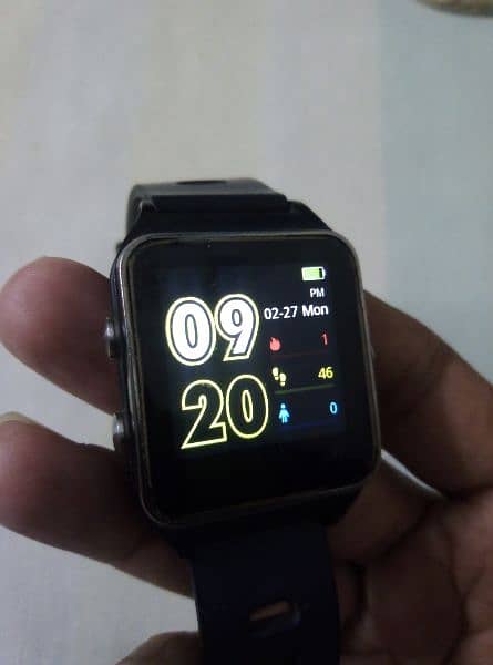 P1C Smart Watch 4