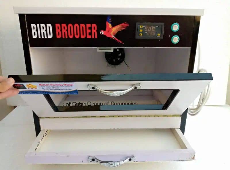 all types of incubator and brooder 9