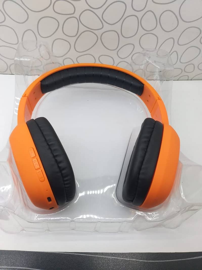 TOSHIBA wireless headphone RZE-BT160H 8