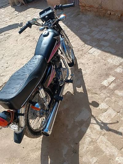 urgent for sale full shoqi bike Bana howa