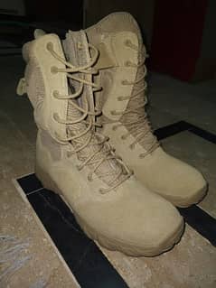 army shoe imported