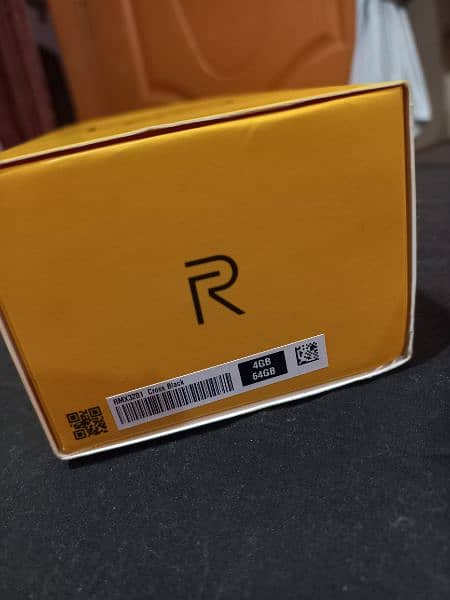 Realme C21 4/64 dual sim 6.5inch display 4