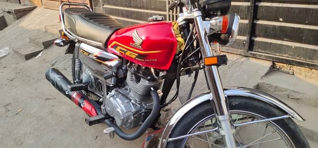 Honda 125 special edition self start