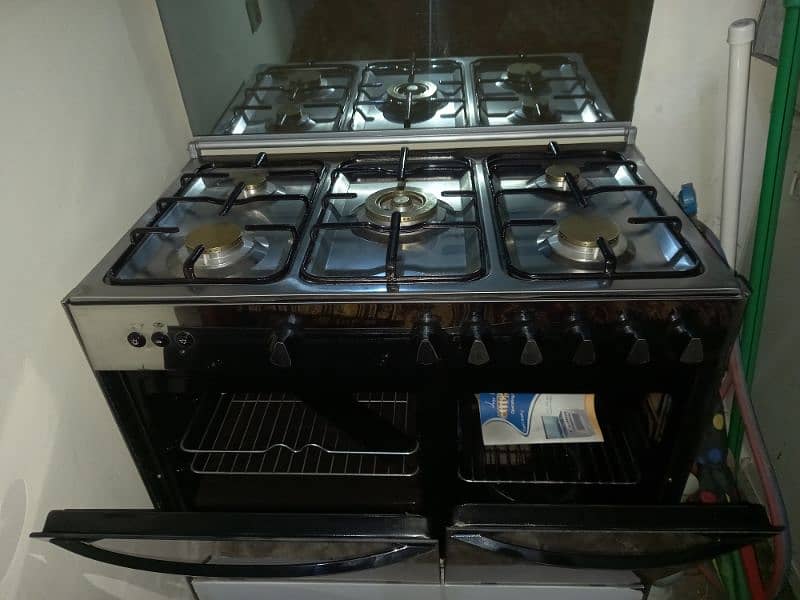 Cooking Range with 5 Golden Burners 6