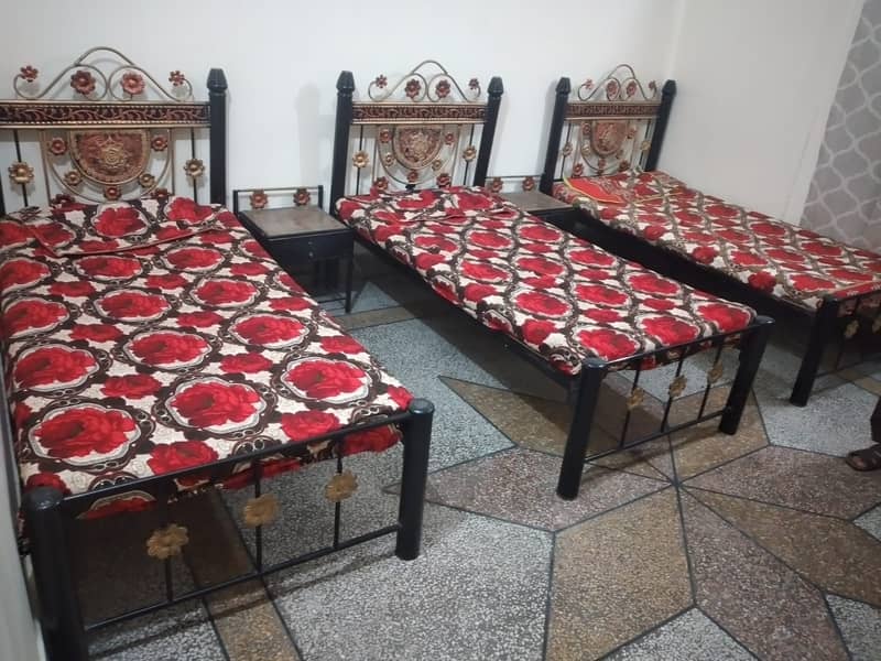 Girls Hostel/ Well Furnished rooms Availabe/all facilities/Soan Garden 4