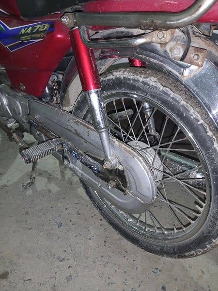 Honda CD 70 18