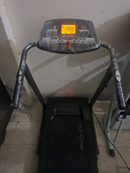 treadmils. (0309 5885468). electric running & jogging machines 14