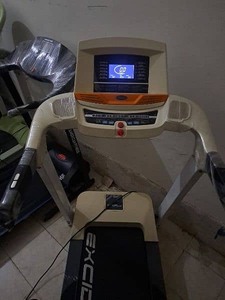 treadmils. (0309 5885468). electric running & jogging machines 16