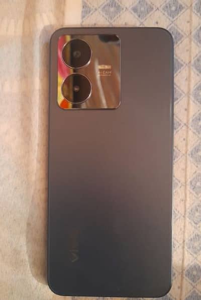 Vivo Y22 (Ram 4+4 GB and memory 64 GB )