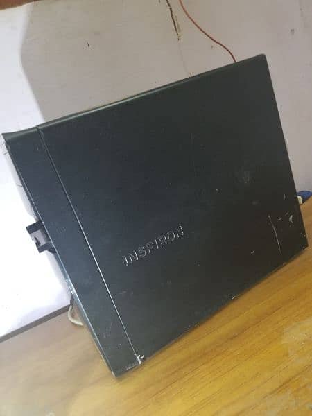 Dell Inspiron 570 AMD X4 PC with AMD Redeon Graphic Card 7500 Series 5