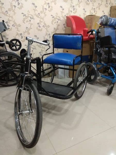 tricycle handicap cycle mazoor gaari Medical Pharma 1067295590