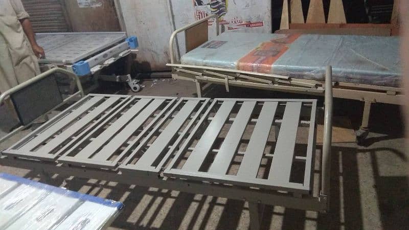hospital bed for patient single function used neat & clean 6