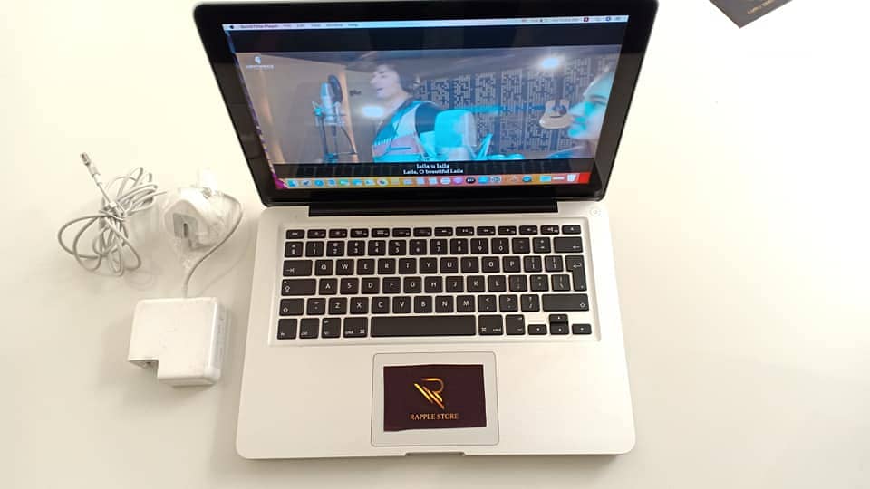 Apple MacBook Pro Best Laptop For Studies & Office Work 4