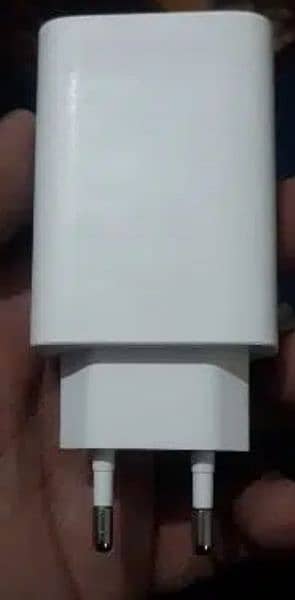 vivo y21 ka geniune original box wala cha. 5 3