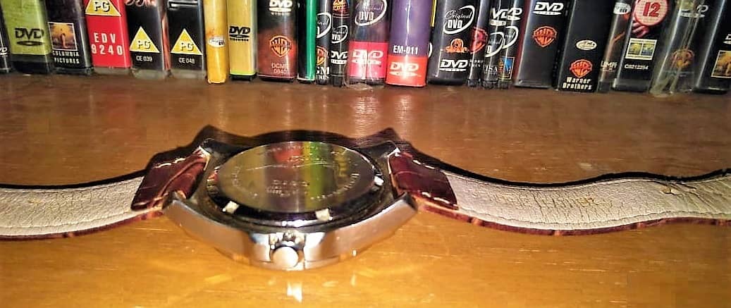 Original CASIO WR200M Silver Tone Watch with Rotating Bezel 5