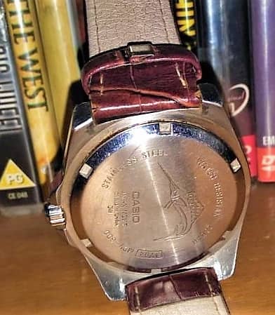 Original CASIO WR200M Silver Tone Watch with Rotating Bezel Japan Movt 2