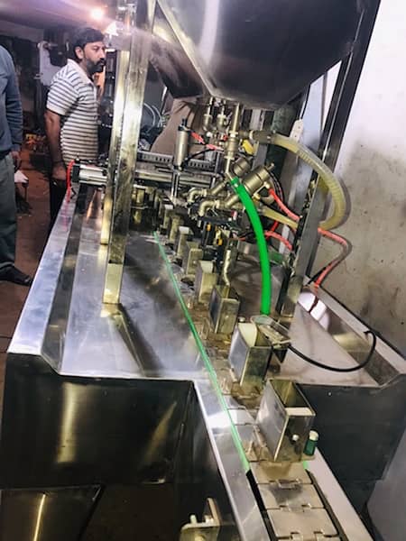 Tetra Pak Juice and Bottle Filling Packing Machine 1/ltr Packing machi 15