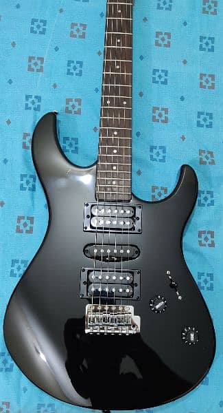 Yamaha Gigmaker ERG121 Electric Guitar Package 1