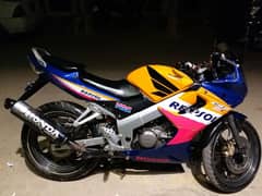 Heavy sports bike Honda CBR150cc HRC sports in orignal mint condition! 0