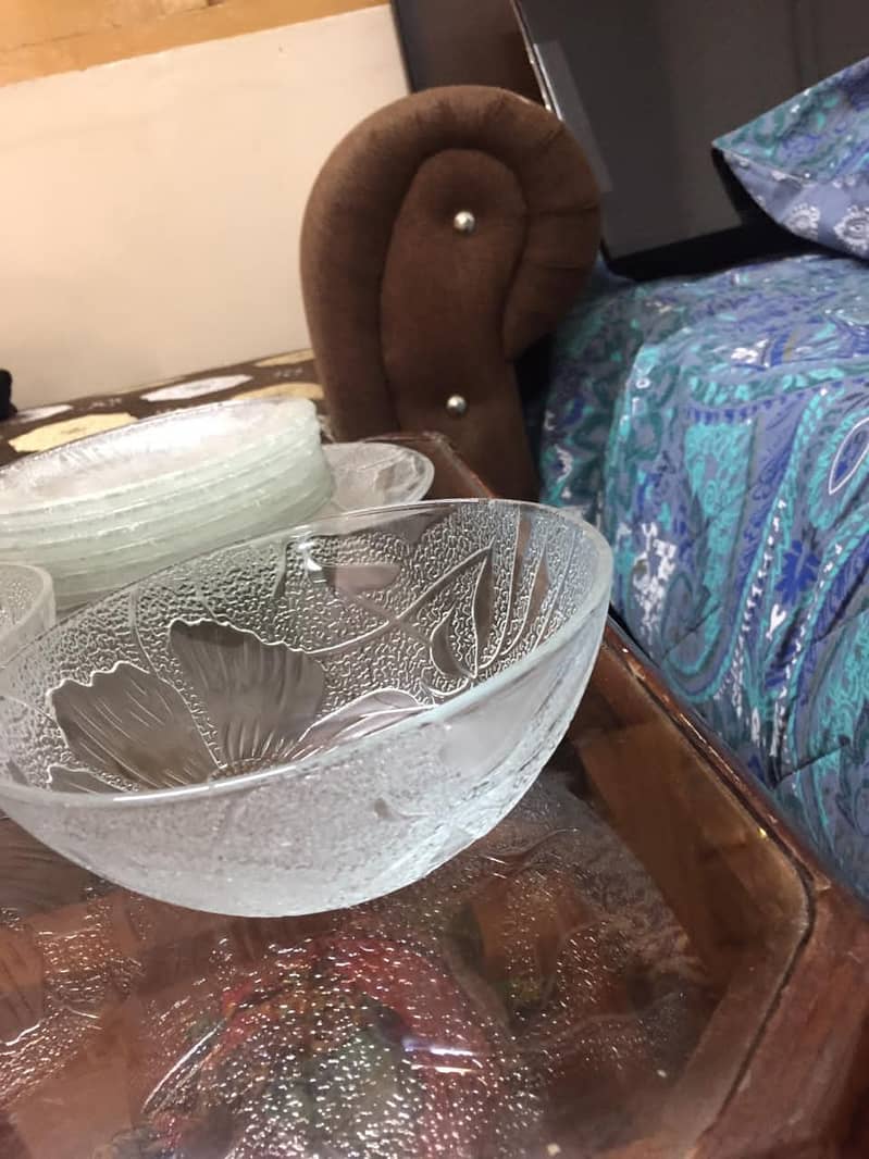 Glass bowl set 3