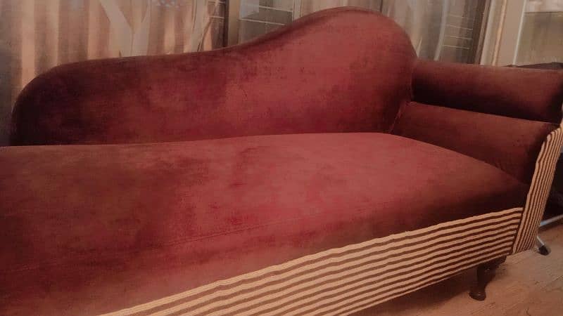 Sofa set Dewan like new Royal 0