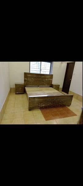 Double bed / bed set / Side Tables / Dressing Tables / bed / Furniture 13